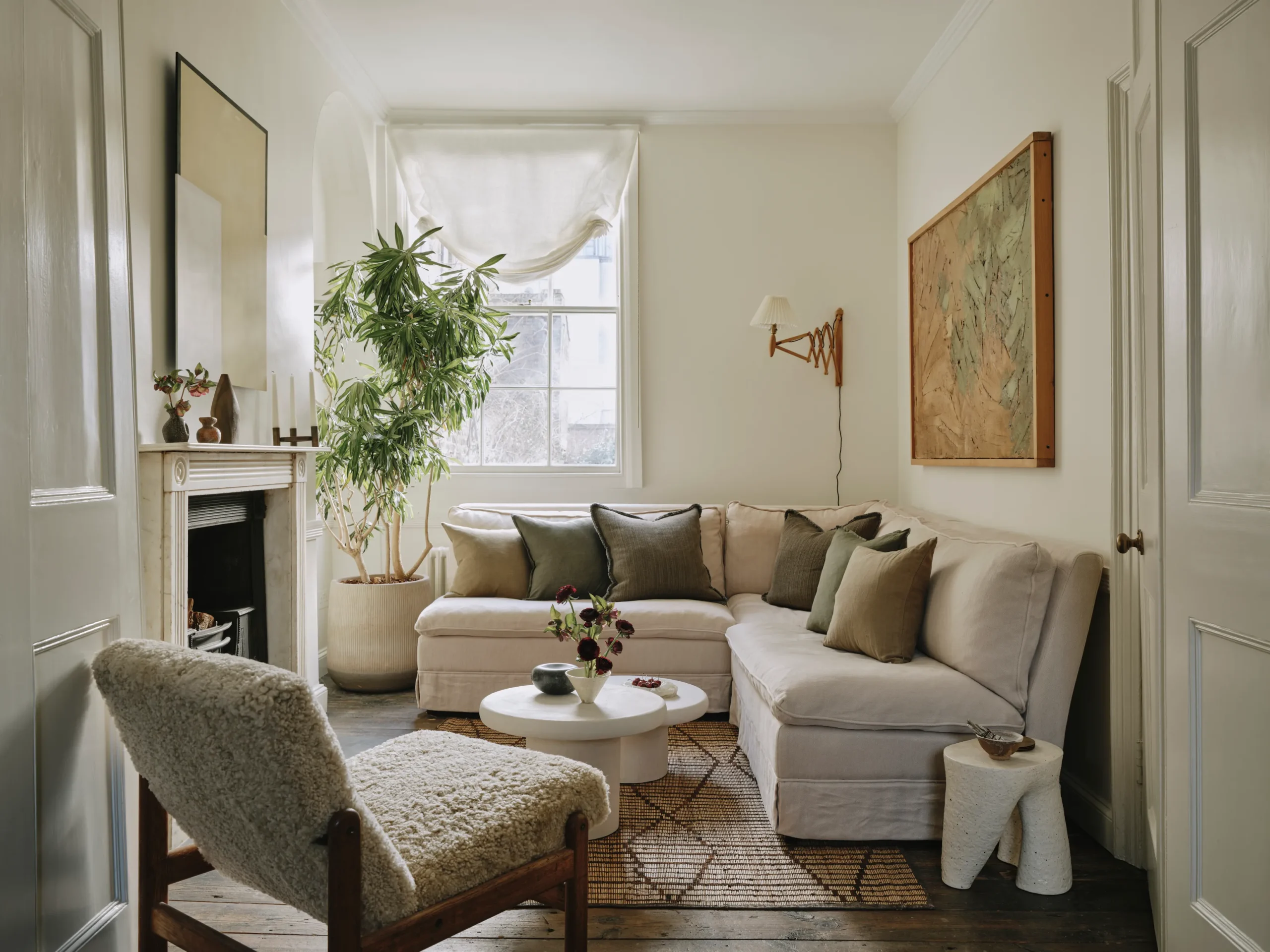 Minimalist Living Room Ideas: How to Achieve Elegance with Less
